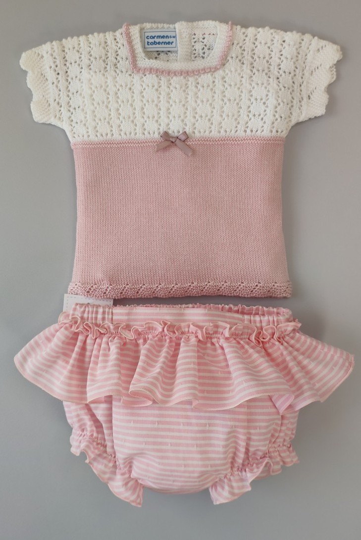 CONJUNTO NIÑA JERSEY Y CUBREPAÑAL RAYAS, BLANCO/ROSA NUDE. VERANO 22.