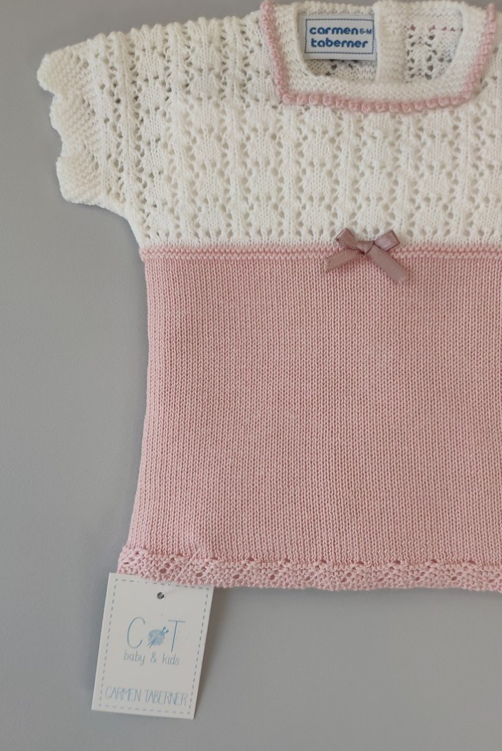 CONJUNTO NIÑA JERSEY Y CUBREPAÑAL RAYAS, BLANCO/ROSA NUDE. VERANO 22.