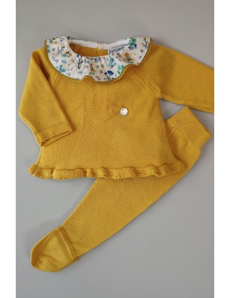 CONJUNTO PRIMERA PUESTA NIÑA "SPRING LOVER" DE PANGASA BABY, MOSTAZA. VERANO 22.