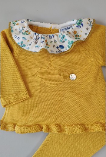 CONJUNTO PRIMERA PUESTA NIÑA "SPRING LOVER" DE PANGASA BABY, MOSTAZA. VERANO 22. 2