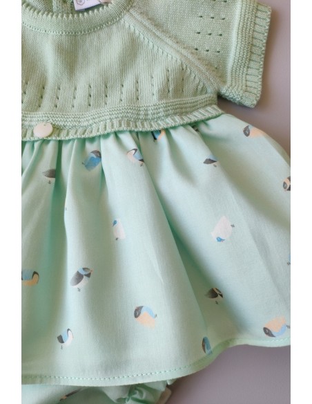 CONJUNTO BEBÉ NIÑA CAMISA Y BRAGUITA COLOR VERDE DE WEDOBLE.