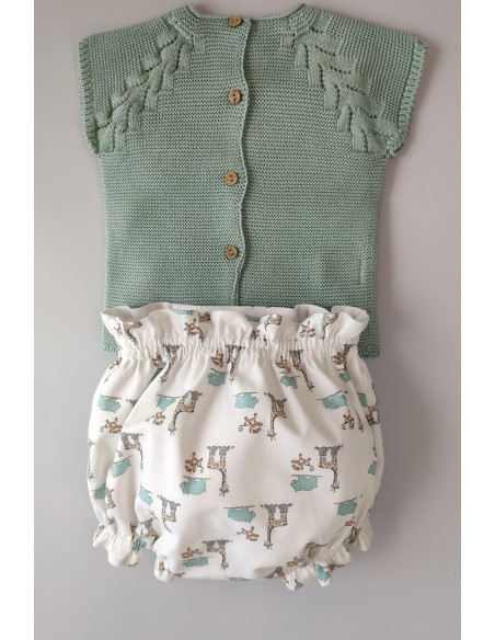 CONJUNTO NIÑA "LITTLE JUNGLE" DE PANGASA BABY, VERDE EMPOLVADO. VERANO 22.