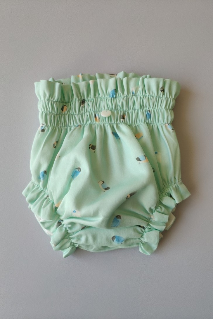 CONJUNTO BEBÉ NIÑA CAMISA Y BRAGUITA COLOR VERDE DE WEDOBLE.