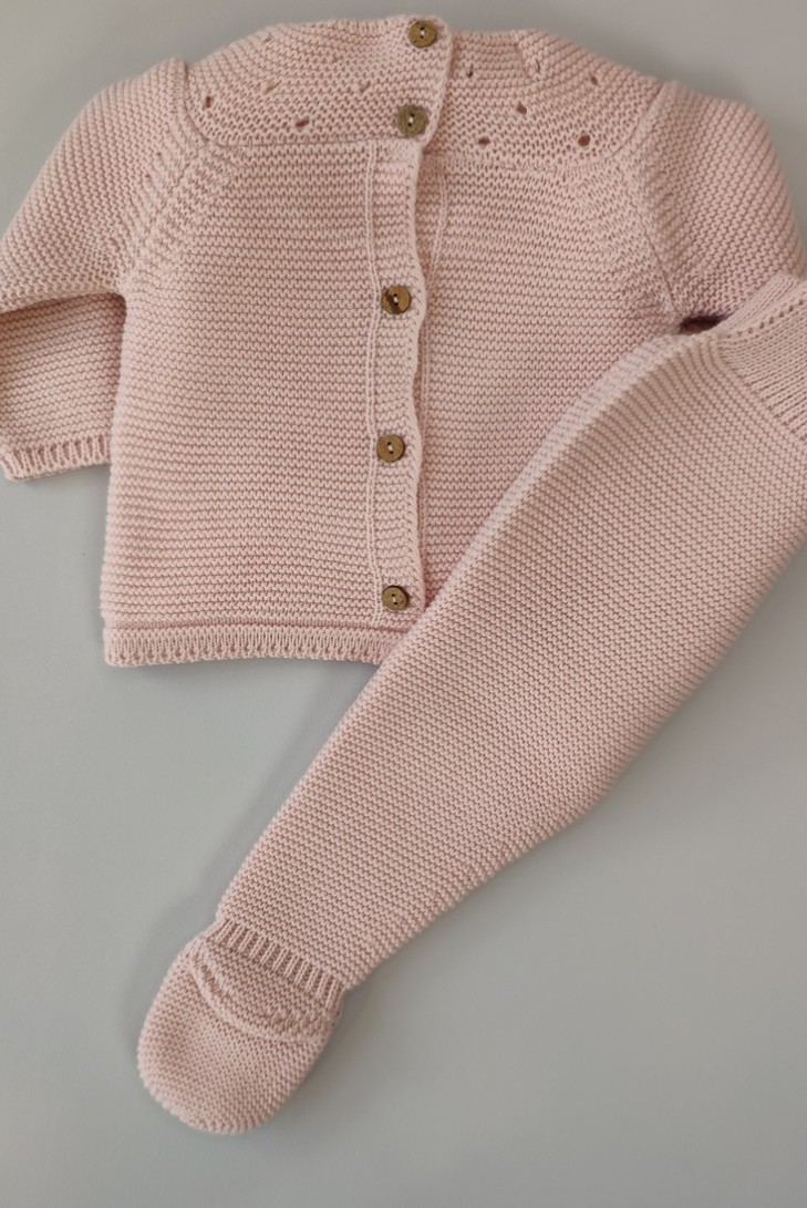 CONJUNTO PRIMERA PUESTA MOCETA DE PANGASA BABY, ROSA EMPOLVADO. INVIERNO 22.