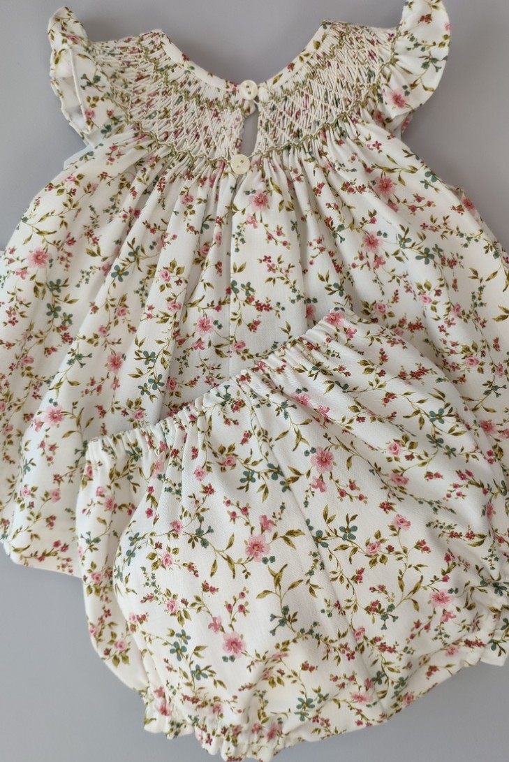 JESUSITO PUNTO SMOCK FLORES,ALINA. INVIERNO 22.