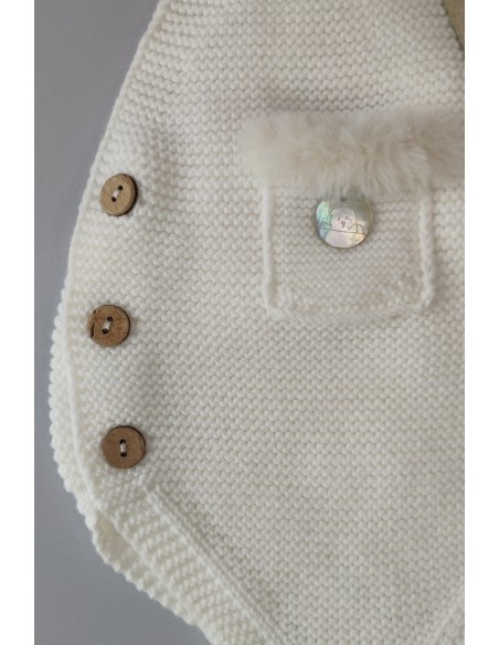 PETO BOLSILLO UNISEX DE PANGASA BABY, MARFIL. INVIERNO 22.
