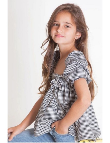 BLUSÓN VICHY NEGRO, BIANCA. VERANO 23.