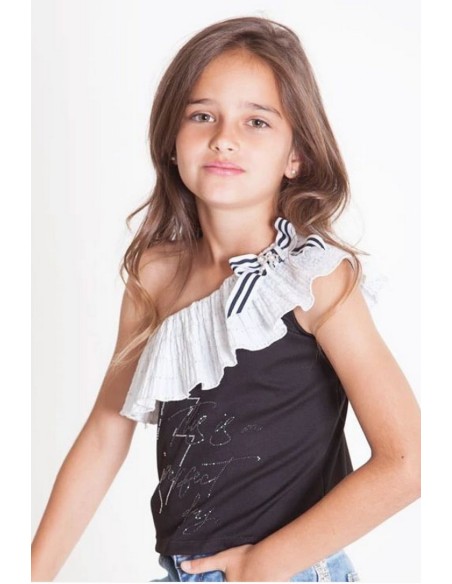CAMISETA NEGRA VOLANTE, BIANCA. VERANO 23.