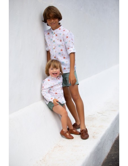 CAMISA NIÑO ESTRELLAS DE MAR. KID'S CHOCOLATE.VERANO 23.