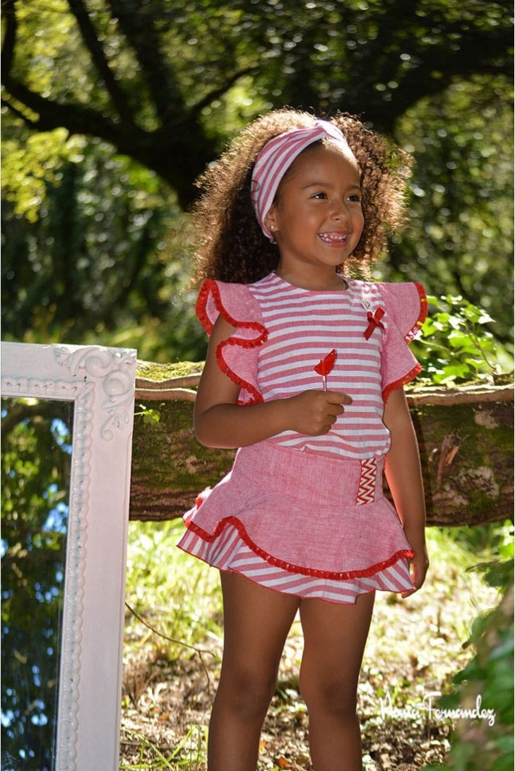 CONJUNTO NIÑA BLUSA Y BOMBACHO COLECCIÓN CAMPANILLA, ROJO/BLANCO.NOMA FERNÁNDEZ. VERANO 23.