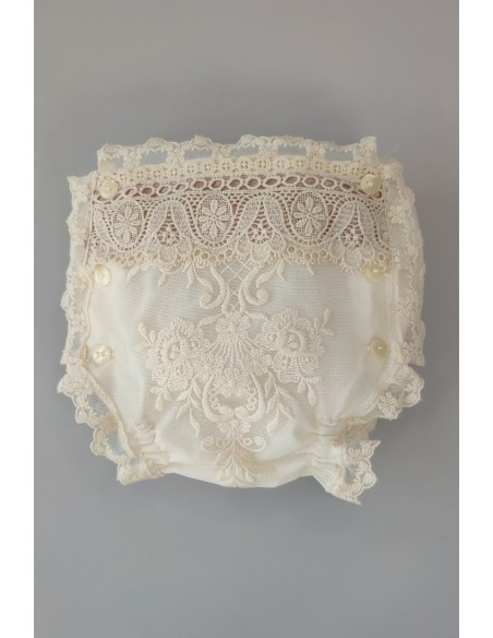 CONJUNTO BLUSA, CUBREPAÑAL Y CAPOTA. VERANO.