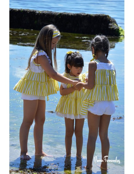 CONJUNTO NIÑA BLUSÓN Y SHORT COLECCIÓN LEMON, AMARILLO/BLANCO.NOMA FERNÁNDEZ. VERANO 23.