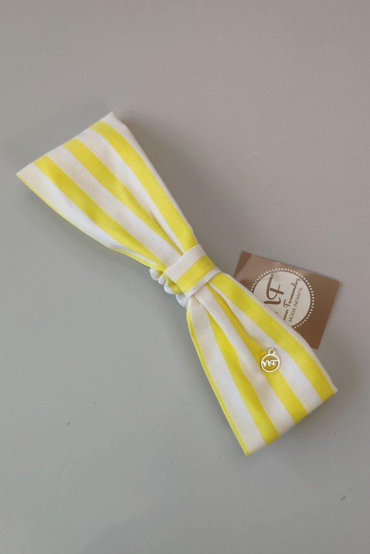 TURBANTE NUDO COLECCIÓN LEMON, AMARILLO/BLANCO.NOMA FERNÁNDEZ. VERANO 23.