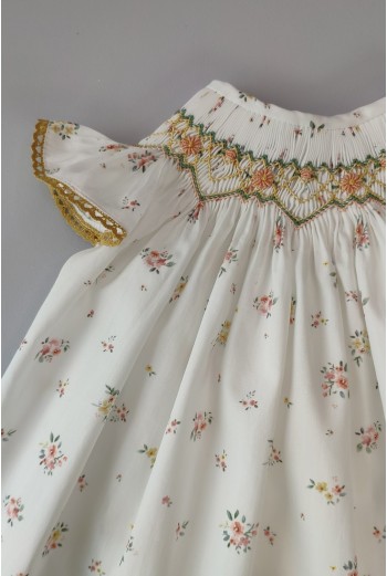 VESTIDO FLORES, TOSTADO. VERANO 23. 2