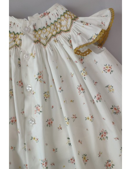 VESTIDO FLORES, TOSTADO. VERANO 23.