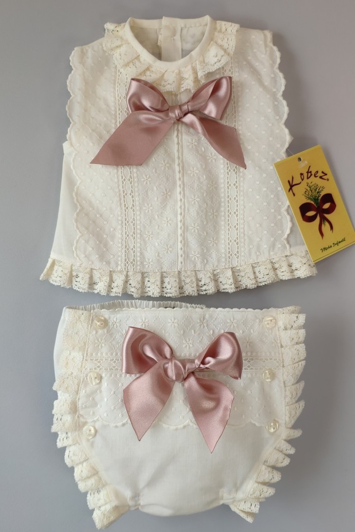CONJUNTO NIÑA BATISTA 2 PIEZAS, CRUDO/ROSA EMPOLVADO.VERANO.