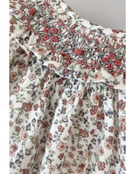 VESTIDO BORDADO PUNTO SMOCK FLORES, ROSA. INVIERNO 23.