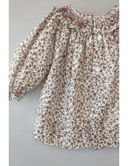 VESTIDO BORDADO PUNTO SMOCK FLORES, ROSA. INVIERNO 23.